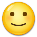 Слегка улыбающееся лицо